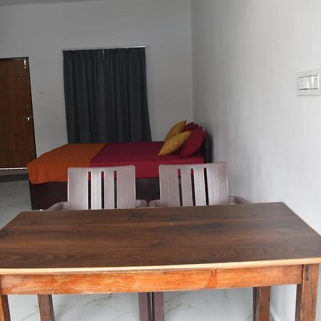 Gundappa Cafe Gokarna Kudle Beach المظهر الخارجي الصورة