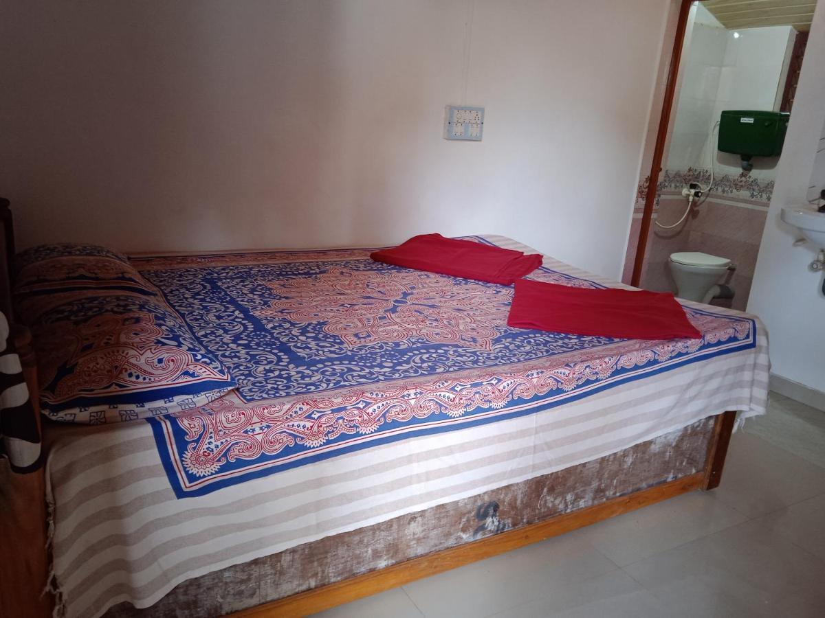 Gundappa Cafe Gokarna Kudle Beach المظهر الخارجي الصورة