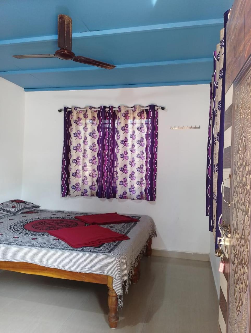 Gundappa Cafe Gokarna Kudle Beach المظهر الخارجي الصورة